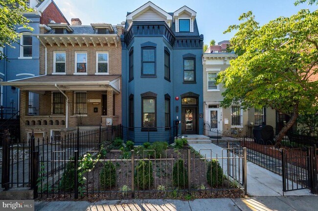 Building Photo - 1316 8th St NW