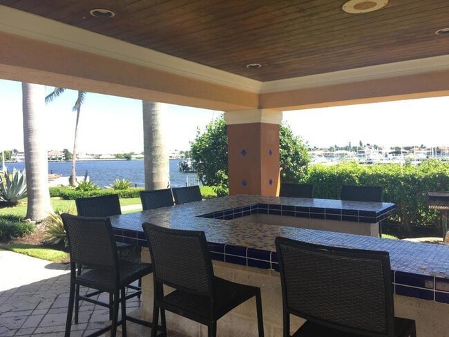 Building Photo - 117 Yacht Club Way