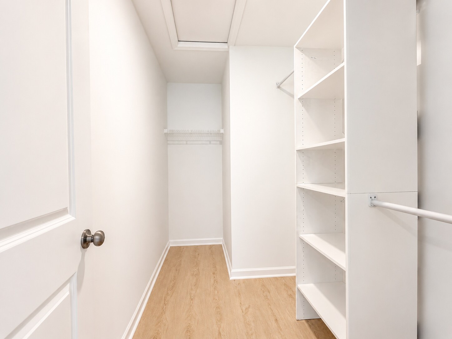 Building Photo - 708 Mayer Pl