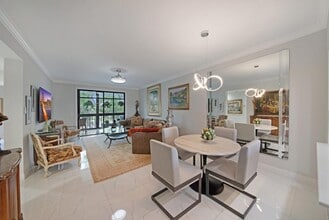 Building Photo - 6241 Pointe Regal Cir