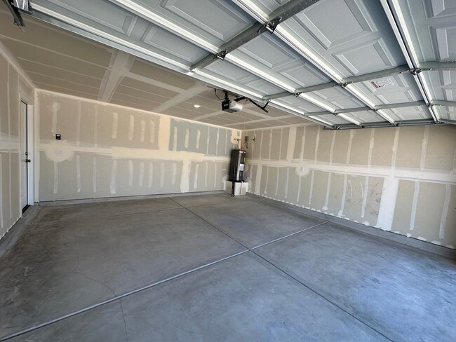 Building Photo - Move In Special! $300 Off Per Month for Fi...