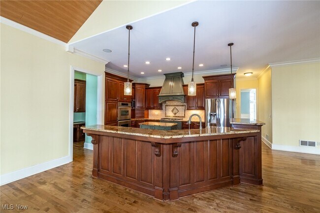 Building Photo - 4025 Meadowvale Ct