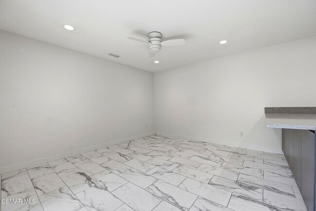 Building Photo - 30845 Catarina Dr
