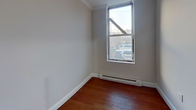 Building Photo - 45 Division St