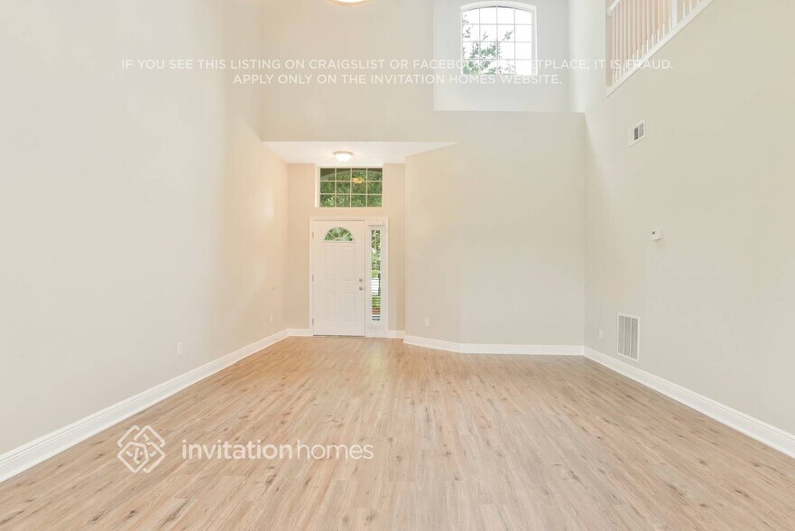 Building Photo - 1996 Hargate Ct