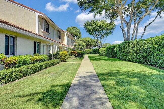Building Photo - 6372 Boca Cir
