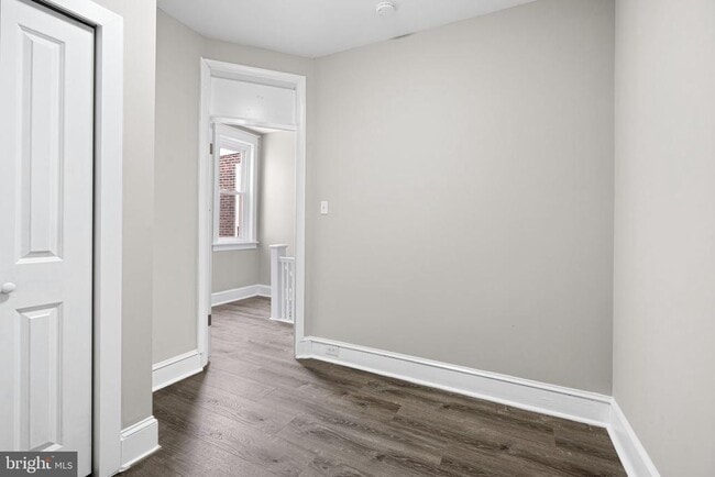 Building Photo - 2257 Ann St