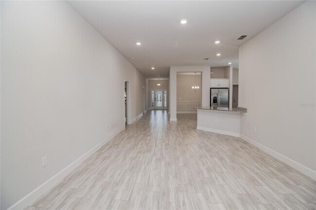 Building Photo - 4903 Vue Delac Pass