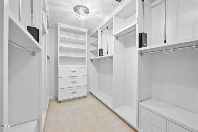 Building Photo - 3263 New York Dr