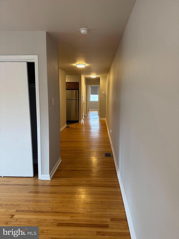 Building Photo - 525 N 32nd St