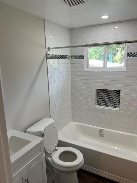 Building Photo - 1006 E 26th Ave