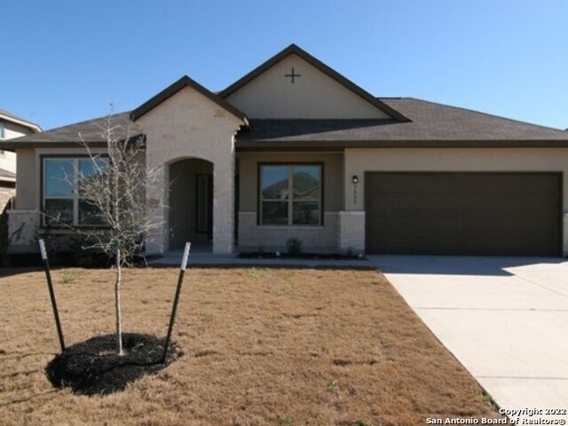 Building Photo - 5633 Briar Fld