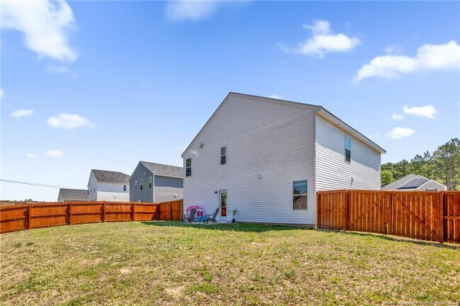 Building Photo - 156 Chinook Ln