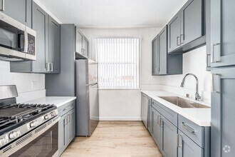 Interior Photo - 245 Kenmore Apartments