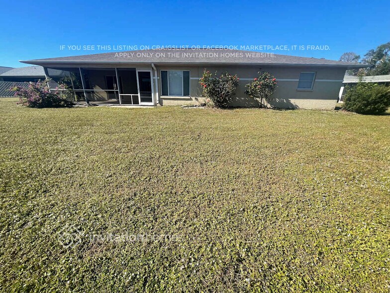 Building Photo - 1750 Country Meadows Dr