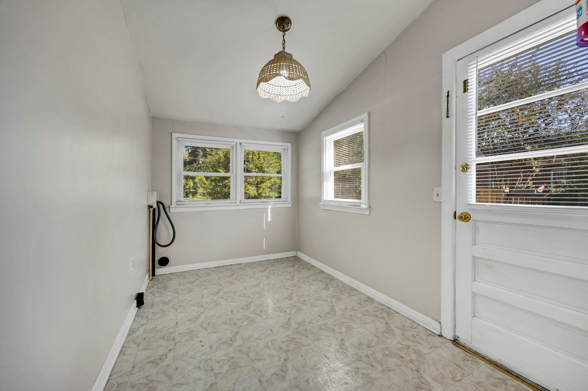 Building Photo - 3125 Heyward St