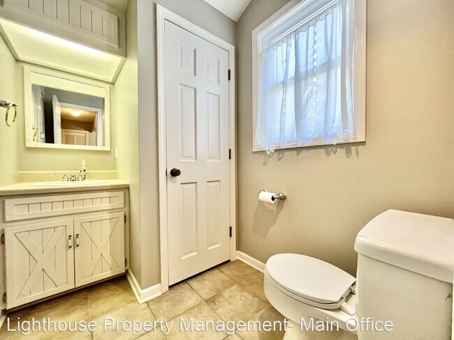 Building Photo - 4 br, 2.5 bath House - 4500 8th Ave