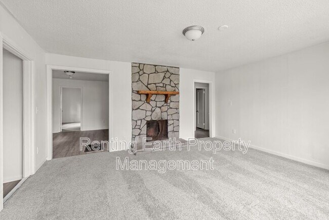 Building Photo - 1893 Princeton Ct SW