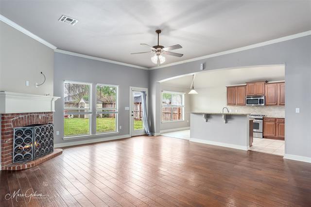 Building Photo - 2330 Tallgrass Cir