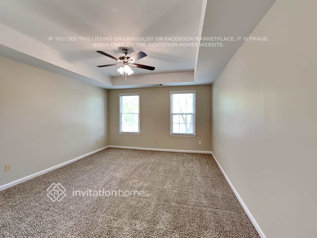 Building Photo - 140 Laurens Oak Ct
