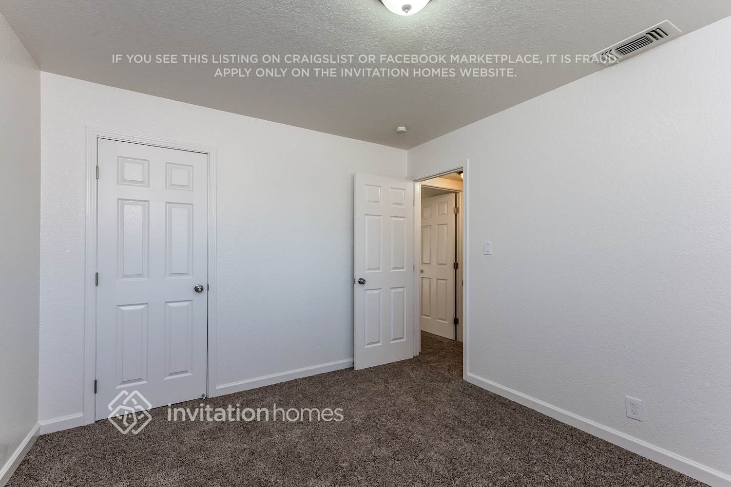 Building Photo - 10256 Octavia Way