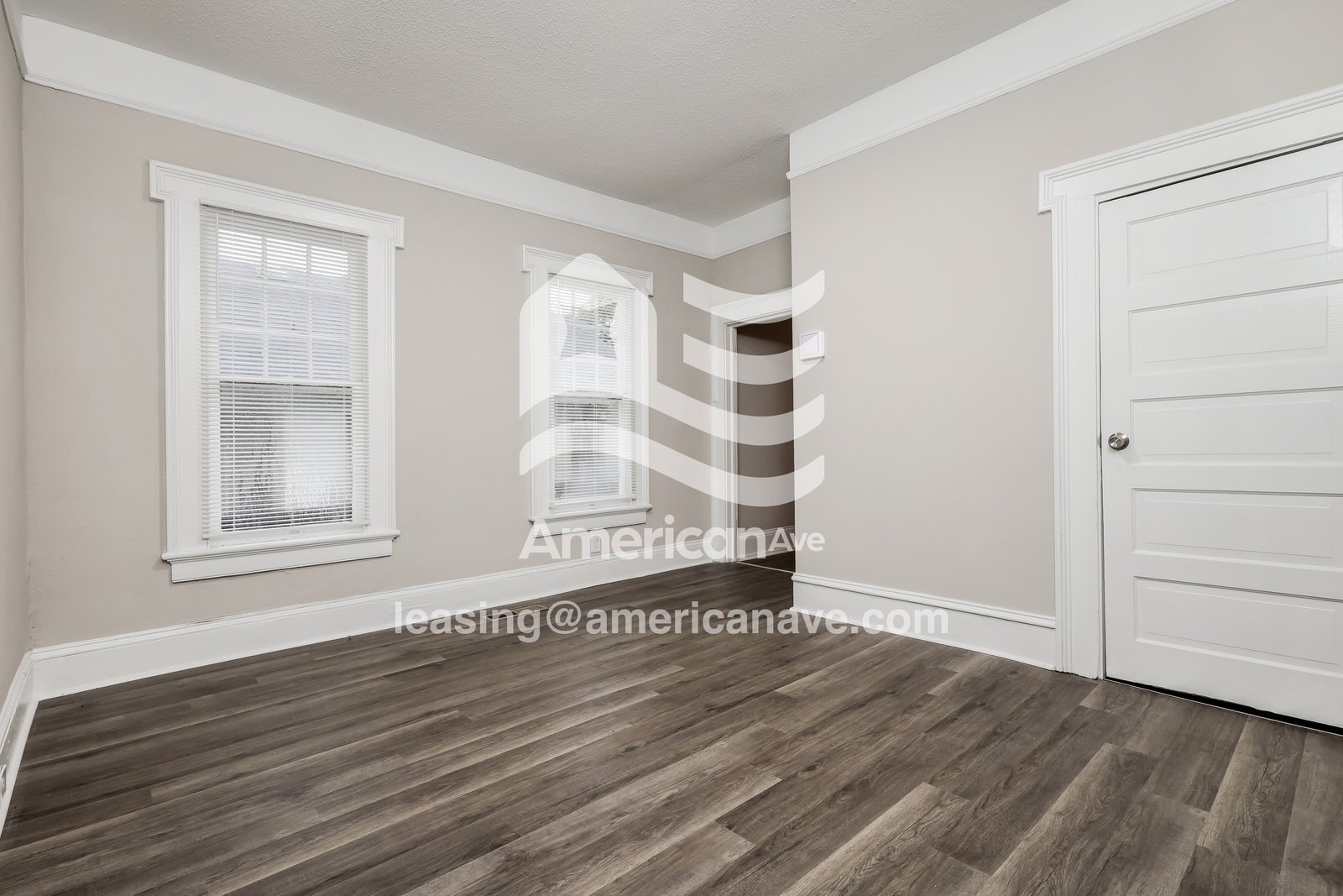 Building Photo - 2008 9th Ave