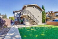 Building Photo - 685 Foxtail Dr