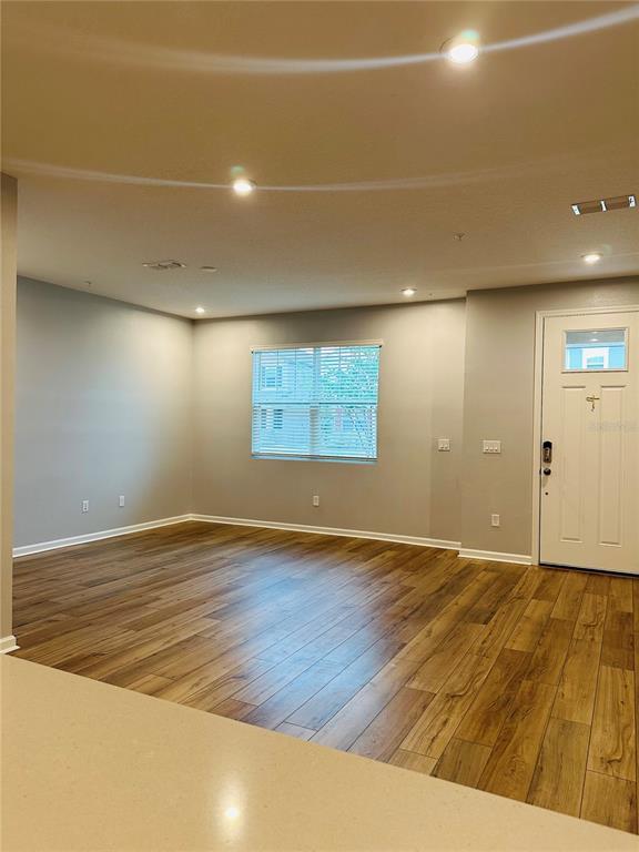 Building Photo - 11321 Sunsail Ave