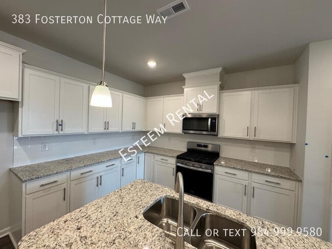 Building Photo - 383 Fosterton Cottage Wy
