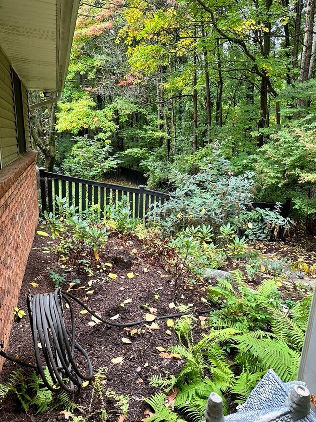 Building Photo - Dream Home in Highland, Michigan: Your Private Oasis on 5 Wooded Acres