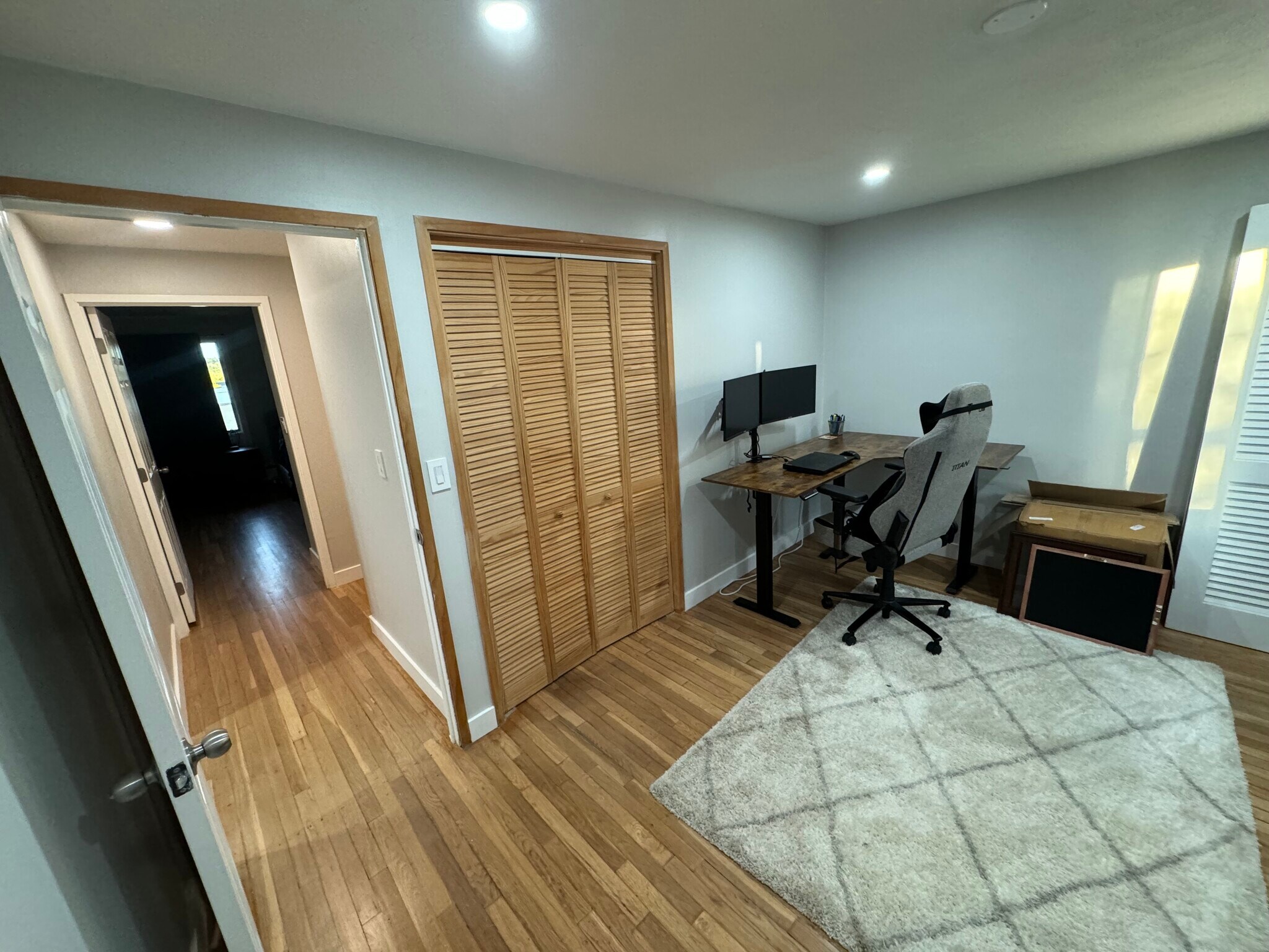 Building Photo - 315 Neponset St