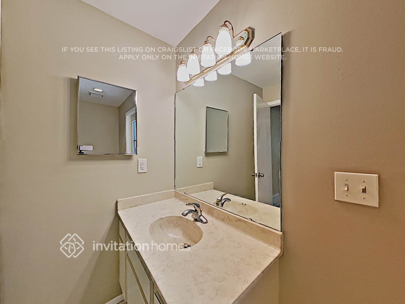 Building Photo - 4917 Taywater Dell