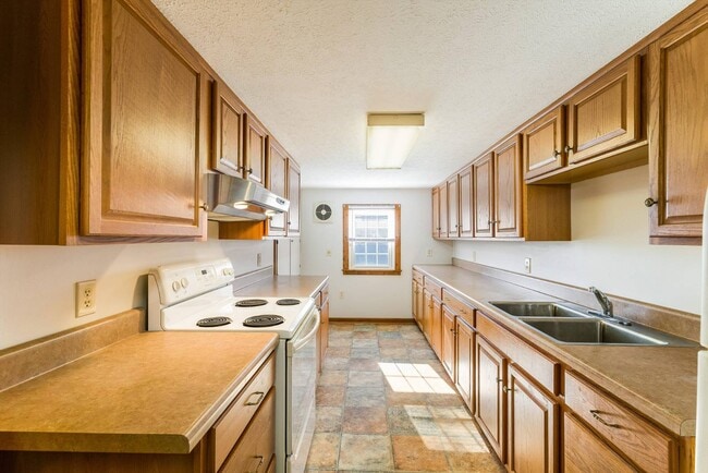 Building Photo - 1807 Orchard Ln