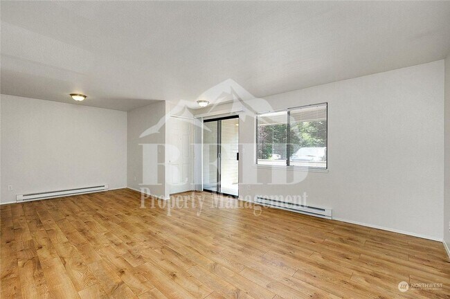 Building Photo - Wedge4410(1-4)