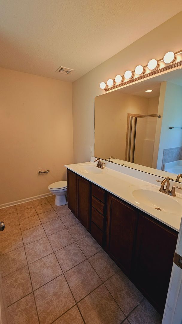 Building Photo - Wonderful 3BR, 2BA in Carolina Plantations