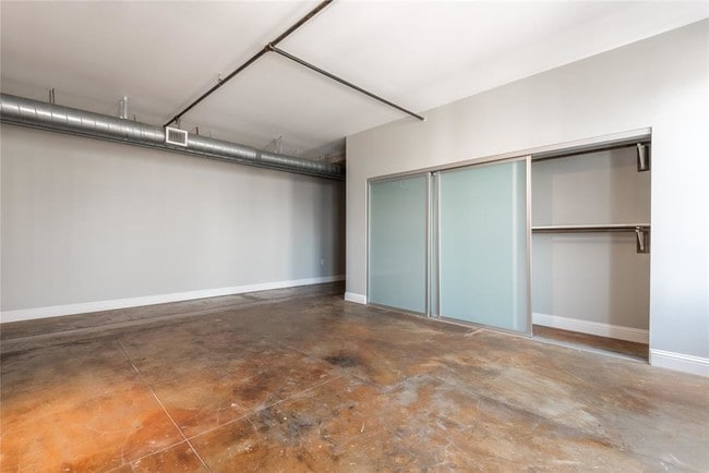 Building Photo - 909 Texas St