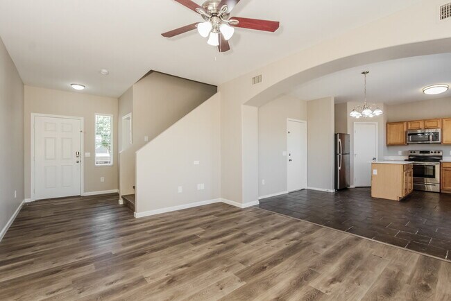 Building Photo - 1205 S 121st Dr