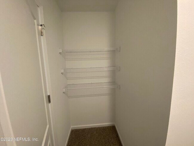 Building Photo - 2773 Oak Stream Dr