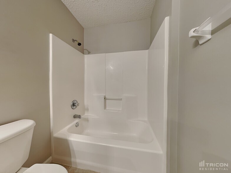 Building Photo - 1516 Irishwood Ct