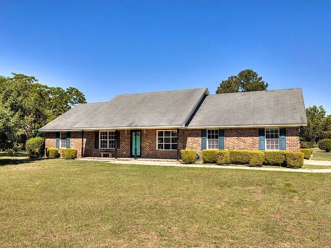 Building Photo - 2605 Nicholson Dr