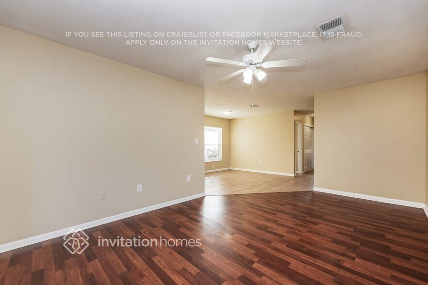 Building Photo - 220 Mary Ellen Ave