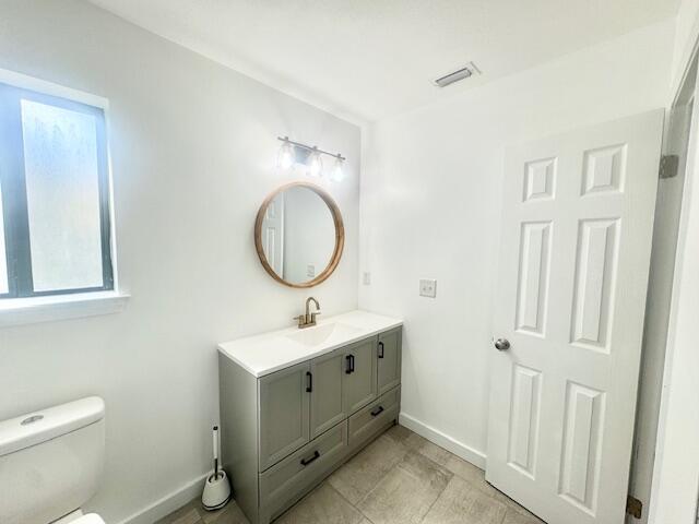 Building Photo - 708 Caribbean Way