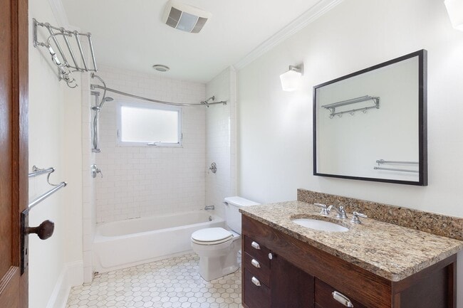 Building Photo - Charming 1920's Bungalow w/ Modern Upgrade...