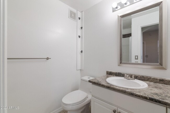 Building Photo - 6900 E Princess Dr