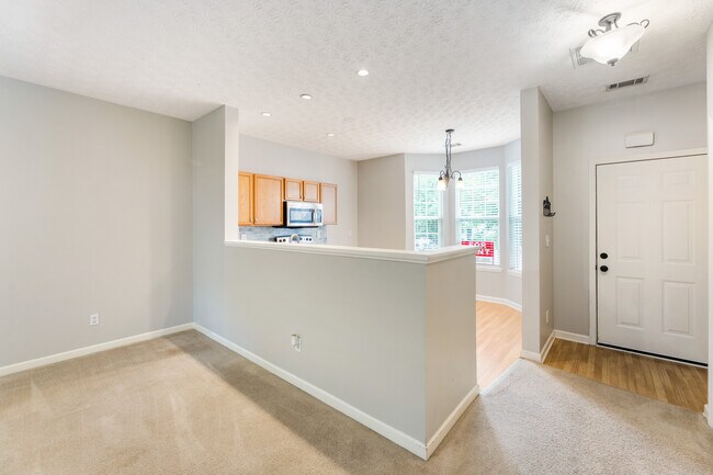 Building Photo - 46 Timber Ridge Dr