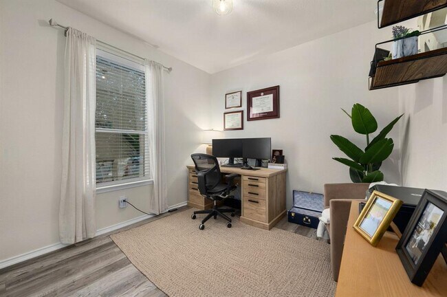 Building Photo - 13820 James Garfield St