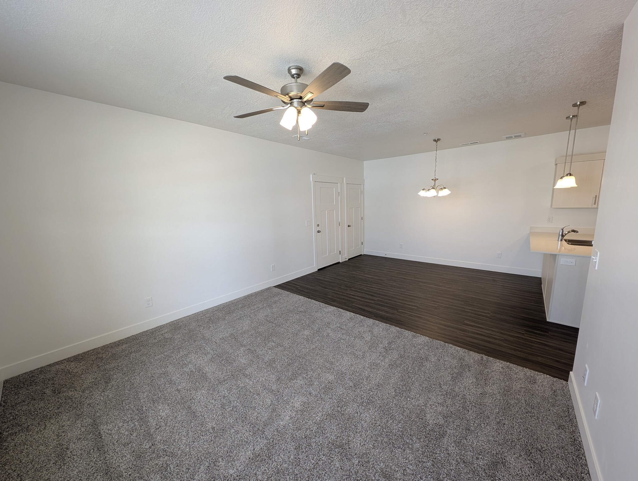 Building Photo - 3993 W Big Horn Dr
