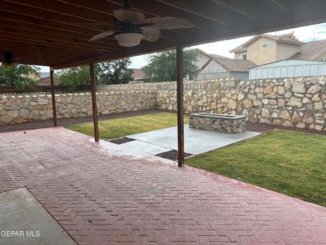 Building Photo - 11953 Mesquite Miel Dr