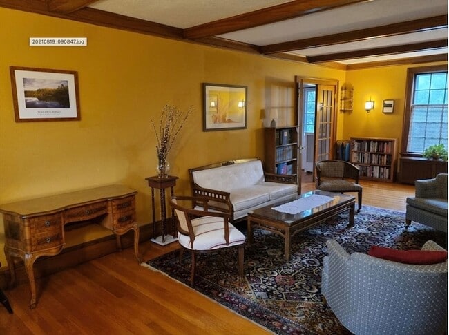 Building Photo - 269 Waltham St