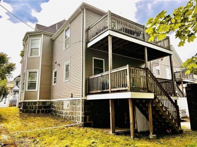 Building Photo - 41 Gleason St